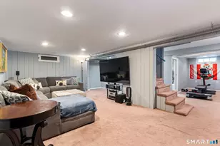 122 Argyle Ave, West Hartford, CT 06107 - Photo 29