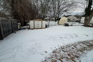 30 Twin Brook Rd, Hamden, CT 06514 - Photo 5