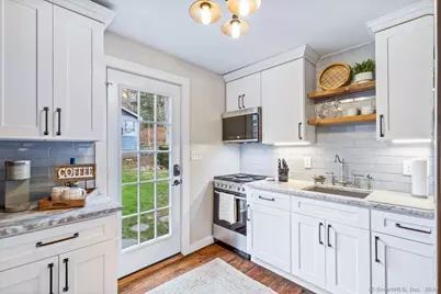 5 Old Clark Hill Road, East Hampton, CT 06424 - Photo 3