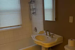 587 Blue Hills Ave, Hartford, CT 06112 - Photo 9