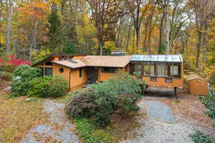 16 Longview Ave, Waterford, CT 06385 - Photo 1