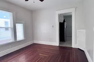 1446 Ella T Grasso Blvd, New Haven, CT 06511 - Photo 3