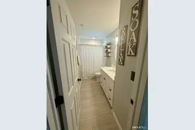 154 Glenwood Terrace, Middletown, CT 06457 - Photo 9