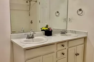 310 Boston Post Rd, Waterford, CT 06385 - Photo 23
