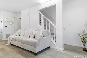 310 Boston Post Rd, Waterford, CT 06385 - Photo 9