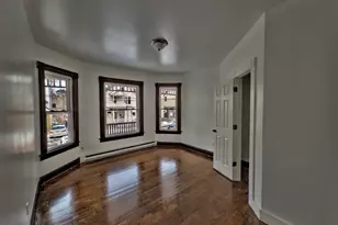 64 Wood St, Waterbury, CT 06704 - Photo 7