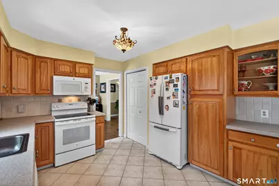 16 Winthrop Woods Road, Shelton, CT 06484 - Photo 3