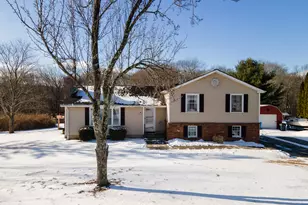 110 Pautipaug Hill Rd, Sprague, CT 06330 - Photo 33