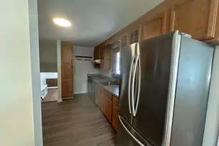 161 Brion Dr, Fairfield, CT 06825 - Photo 5