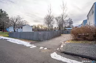 32 Flagler St, Newington, CT 06111 - Photo 35