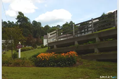 117 Aspetuck Village #117, New Milford, CT 06776 - Photo 25