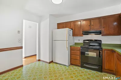 24 Quaker Road, Norwalk, CT 06854 - Photo 9