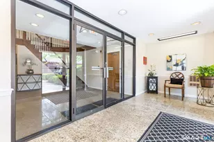 25 Stanley St, West Hartford, CT 06107 - Photo 21