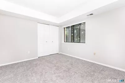 25 Stanley Street #B8, West Hartford, CT 06107 - Photo 9