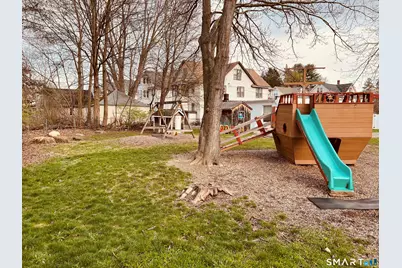 46 Evans Street, Torrington, CT 06790 - Photo 21