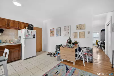 562 Whitney Avenue, New Haven, CT 06511 - Photo 17