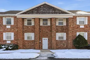 1471 Willard Ave, Newington, CT 06111 - Photo 1