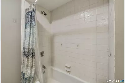 377 Glenbrook Road #APT 5, Stamford, CT 06906 - Photo 35