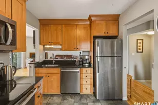 377 Glenbrook Rd, Stamford, CT 06906 - Photo 13