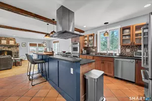 41 Turkey Plain Rd, Bethel, CT 06801 - Photo 9