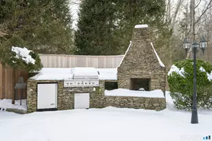 19 Hill View Ln, Woodbury, CT 06798 - Photo 31