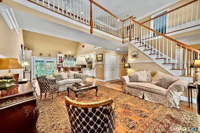 19 Hillview Lane, Woodbury, CT 06798 - Photo 11