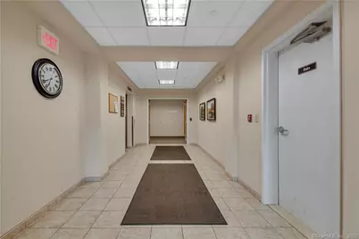 466 Heritage Road #4, Southbury, CT 06488 - Photo 9