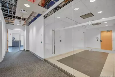 466 Heritage Road #4, Southbury, CT 06488 - Photo 11