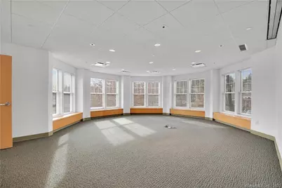 466 Heritage Road #4, Southbury, CT 06488 - Photo 21