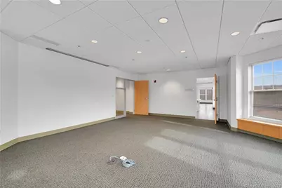 466 Heritage Road #4, Southbury, CT 06488 - Photo 23