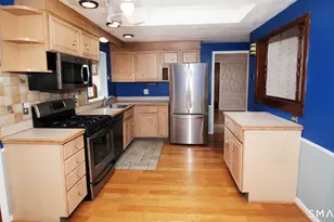 11 Angel Pl, North Haven, CT 06473 - Photo 11