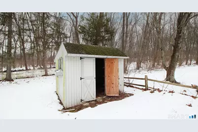 11 Angel Place, North Haven, CT 06473 - Photo 37