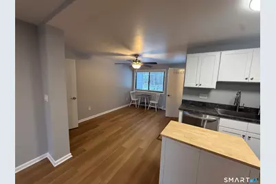 292 Meridian Street #APT K, Groton, CT 06340 - Photo 5