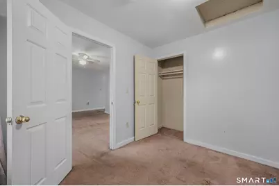 275 Midway Oval, Groton, CT 06340 - Photo 11