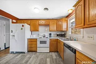 150 Barnes Rd, Watertown, CT 06795 - Photo 9