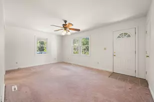 6 Sunset Rd, Ledyard, CT 06335 - Photo 11