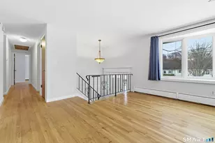 10 College St, Clinton, CT 06413 - Photo 5