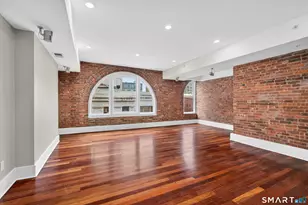 116 Crown St, New Haven, CT 06510 - Photo 3