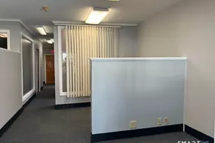 1948 Chapel St, New Haven, CT 06515 - Photo 13