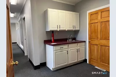 1948 Chapel Street, New Haven, CT 06515 - Photo 21