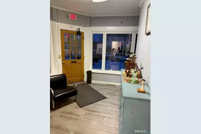 1948 Chapel Street, New Haven, CT 06515 - Photo 3