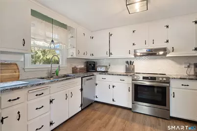 304 Cooke Street, Plainville, CT 06062 - Photo 5