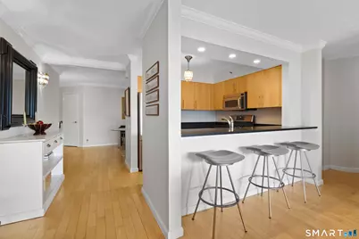 25 Forest Street #APT 8A, Stamford, CT 06901 - Photo 5