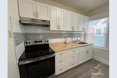 1946 Chapel Street #2nd Floor, New Haven, CT 06515 - Photo 15