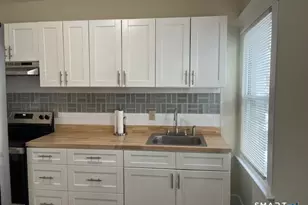 1946 Chapel St, New Haven, CT 06515 - Photo 13