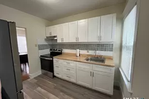 1946 Chapel St, New Haven, CT 06515 - Photo 17