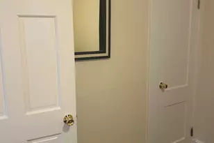 1946 Chapel St, New Haven, CT 06515 - Photo 21