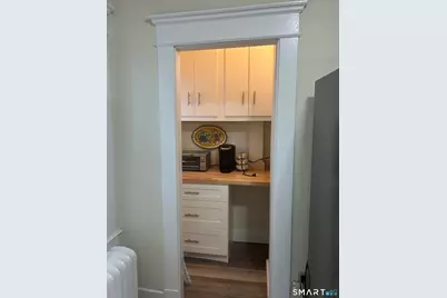 1946 Chapel Street #2nd Floor, New Haven, CT 06515 - Photo 7