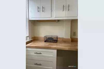 1946 Chapel Street #2nd Floor, New Haven, CT 06515 - Photo 9