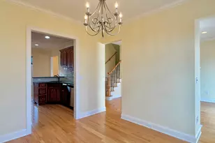 165 Bradford Walk, New Britain, CT 06053 - Photo 9